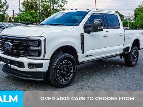 Used 2025 Ford F250 Platinum AWD/4WD image 2