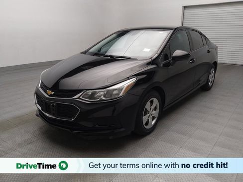 Used 2017 Chevrolet Cruze LS image 1