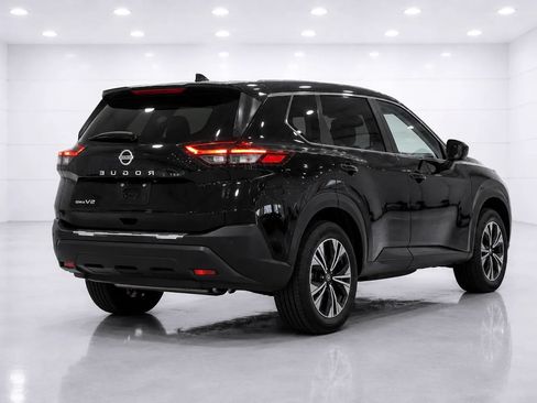 Used 2024 Nissan Rogue SV w/ SV Premium Package AWD/4WD image 5