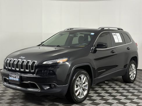 Used 2014 Jeep Cherokee Limited w/ Luxury Group AWD/4WD image 3