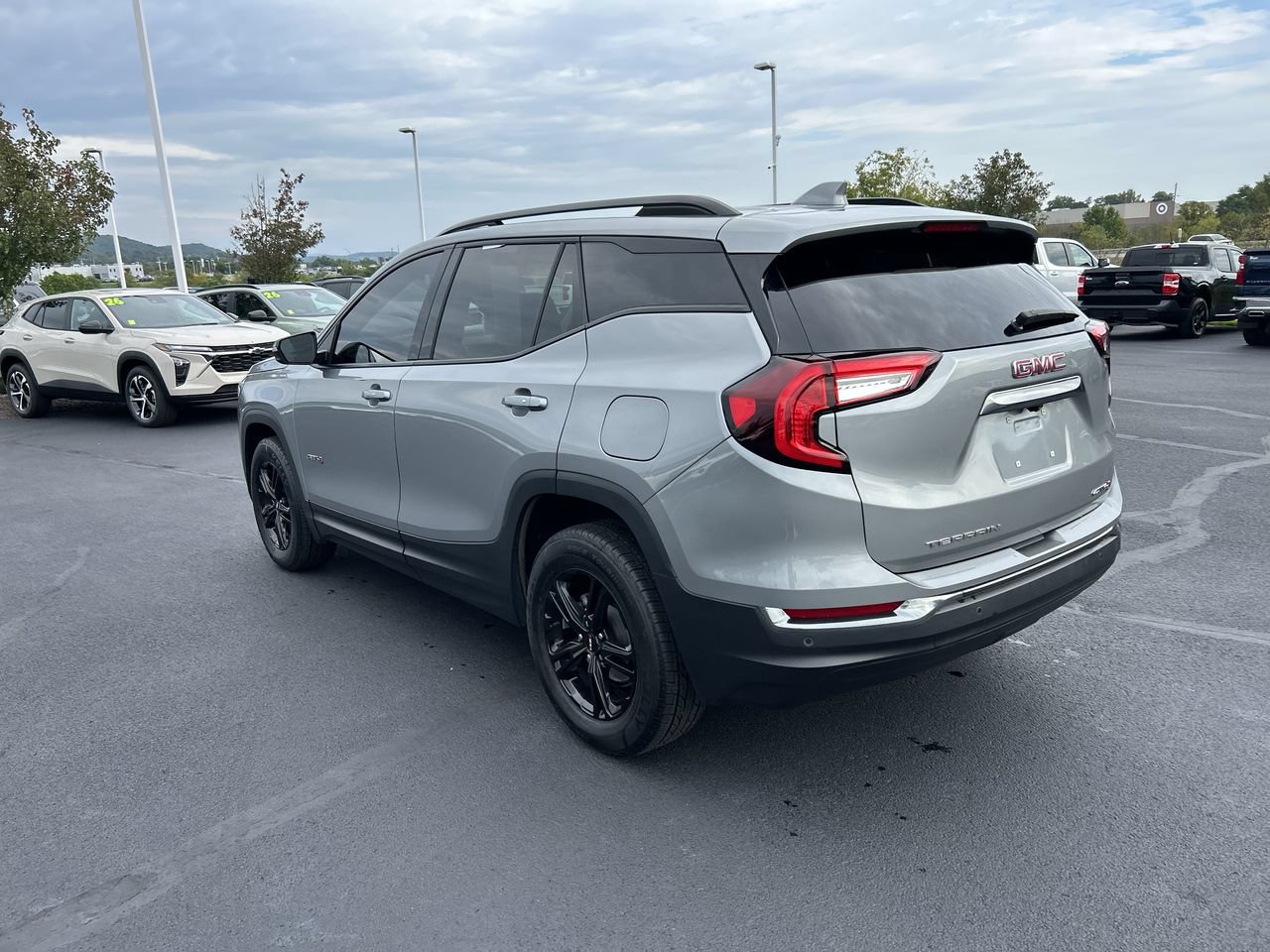 Used 2024 GMC Terrain AT4 w/ Tech Package AWD/4WD image 5