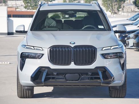 New 2026 BMW X7 xDrive40i w/ M Sport Package image 2