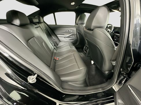 New 2026 BMW 330i Sedan w/ M Sport Package image 28