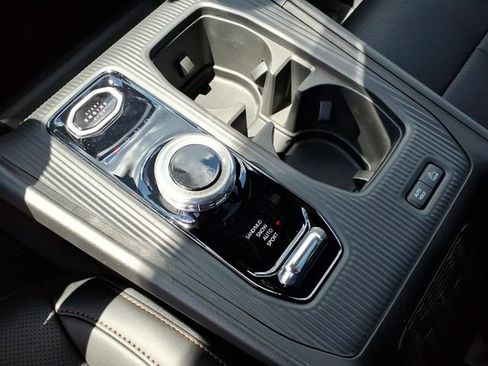 New 2026 Jeep Cherokee Limited AWD/4WD image 17