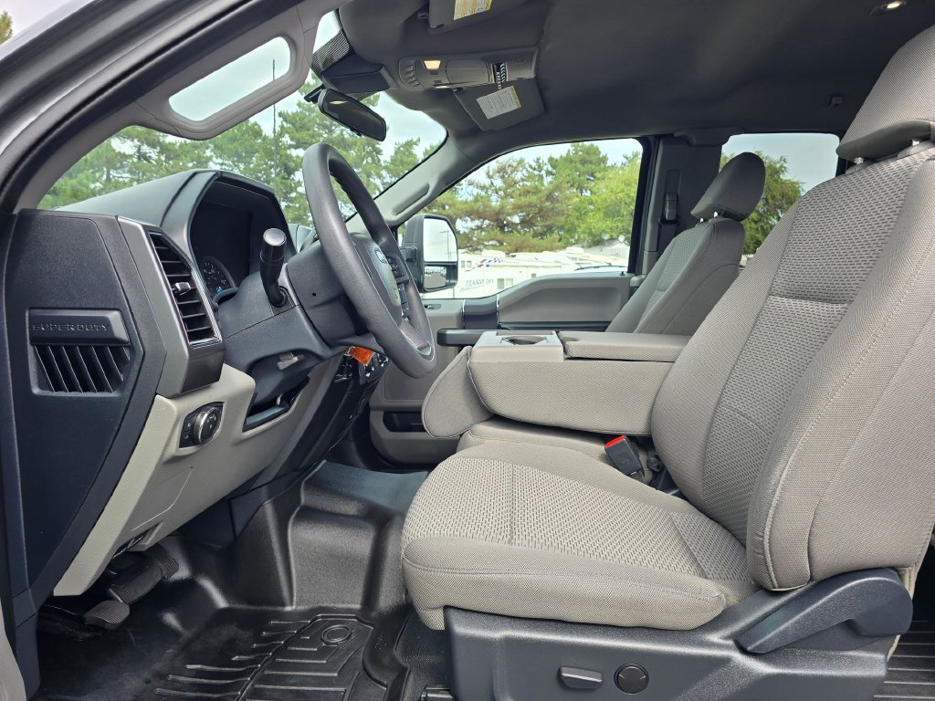Used 2022 Ford F350 XLT w/ XLT Value Package AWD/4WD image 11
