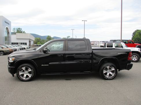 Used 2020 RAM 1500 Laramie AWD/4WD image 8