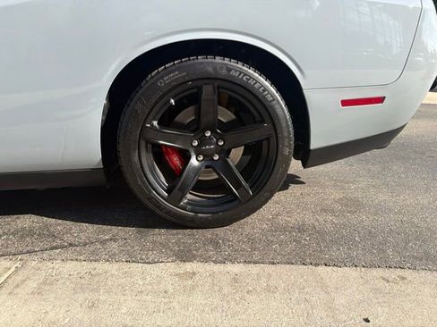 Used 2021 Dodge Challenger SRT Hellcat w/ Plus Package RWD image 37