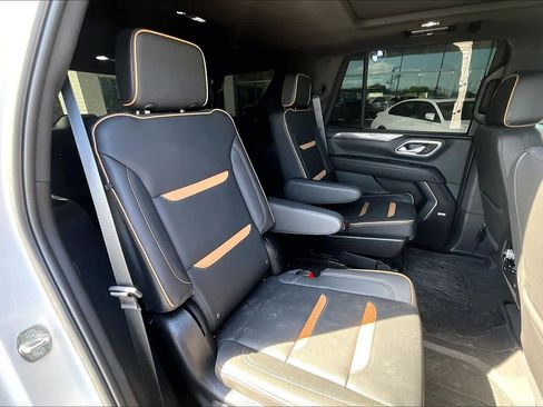 Used 2024 GMC Yukon AT4 w/ AT4 Premium Plus Package image 21