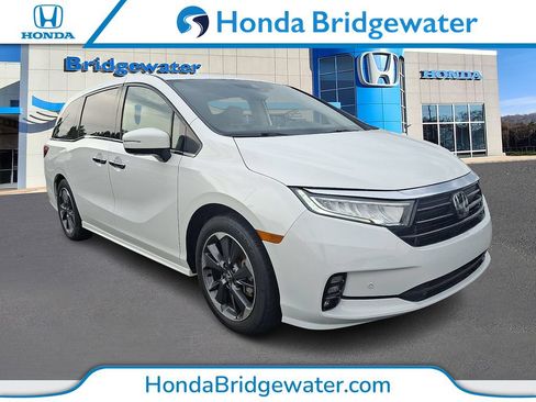 Used 2023 Honda Odyssey Elite image 1