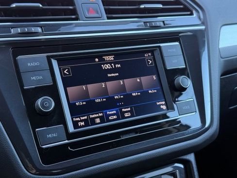 Used 2023 Volkswagen Tiguan S image 22