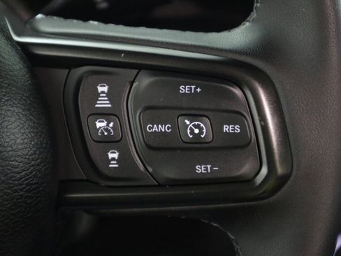 Used 2025 Jeep Wrangler Unlimited Sport AWD/4WD image 28