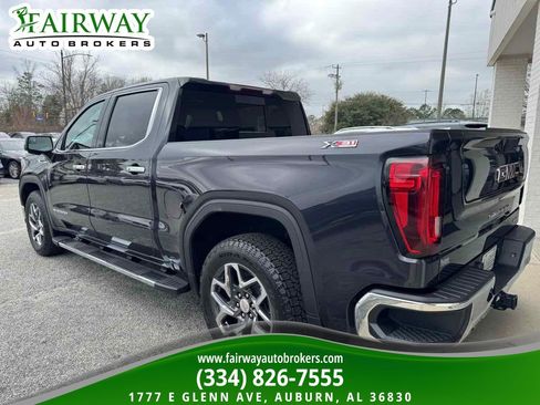 Used 2023 GMC Sierra 1500 SLT w/ SLT Premium Package image 7