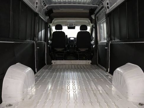 Used 2026 RAM ProMaster 2500 w/ Convenience Group FWD image 21
