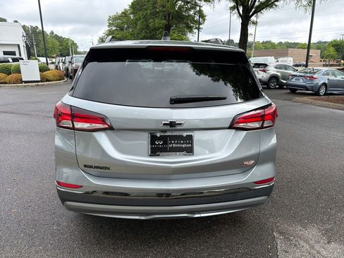 Used 2023 Chevrolet Equinox RS w/ RS Leather Package FWD image 10