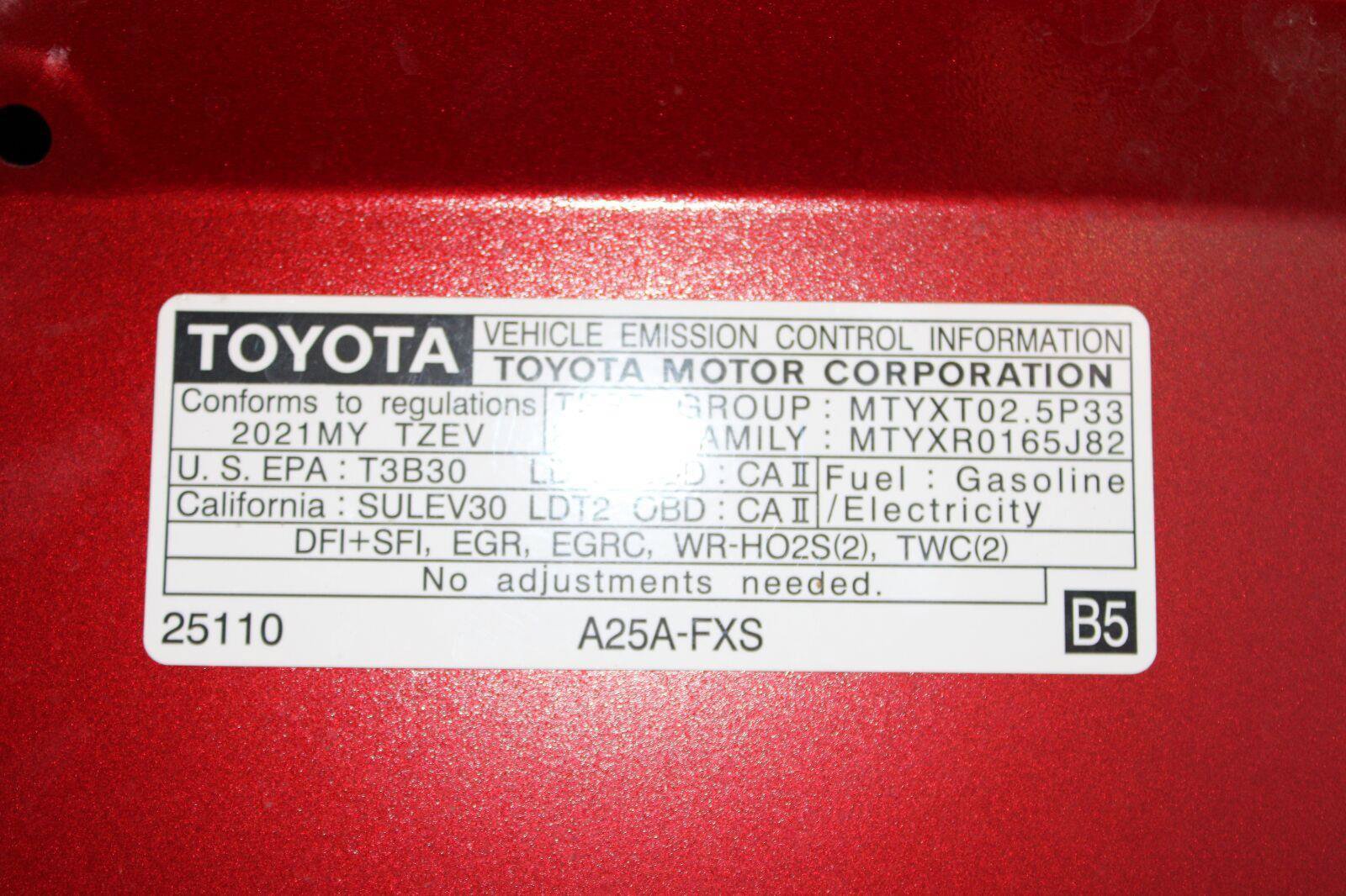 Certified 2021 Toyota RAV4 XSE w/ Weather Package AWD/4WD image 52