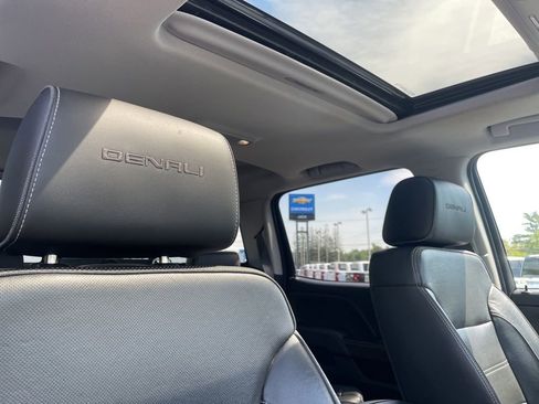 Used 2019 GMC Sierra 2500 Denali w/ Duramax Plus Package AWD/4WD image 35