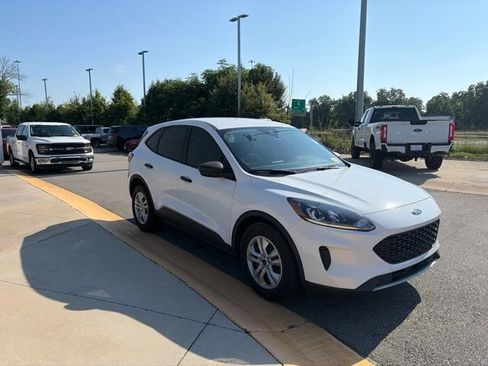 Used 2022 Ford Escape S FWD image 7