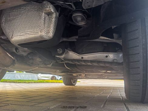 Used 2021 Lamborghini Urus image 54