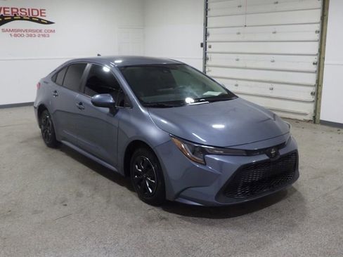 Used 2022 Toyota Corolla L w/ Carpet Mat Package (TMS) image 5