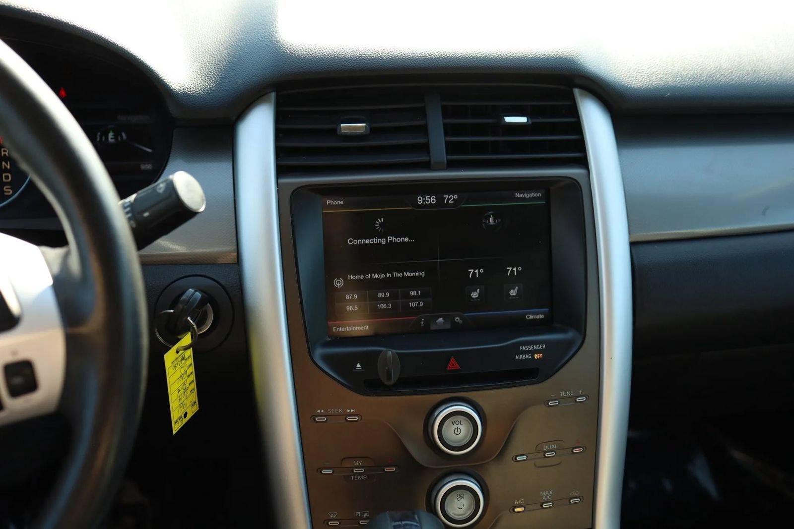 Used 2014 Ford Edge SEL w/ Equipment Group 205A AWD/4WD image 21