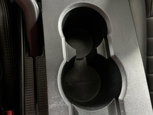 Used 2006 Ford Mustang GT image 28