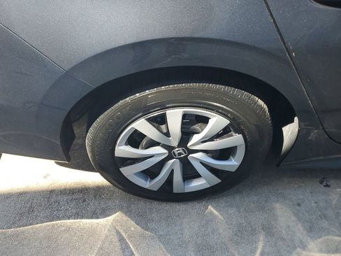 Used 2024 Honda Civic LX image 7