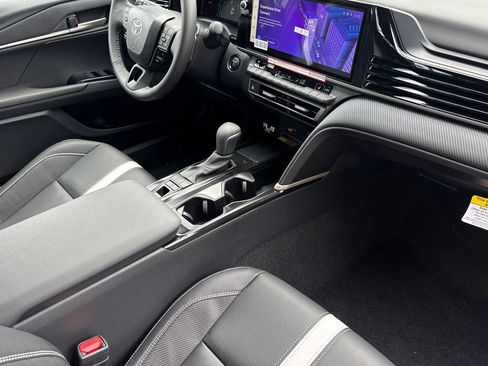 New 2026 Toyota Camry SE w/ Multimedia Upgrade Package FWD image 18