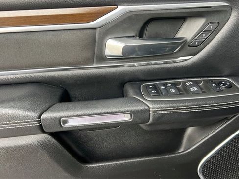 Used 2021 RAM 1500 Laramie image 11