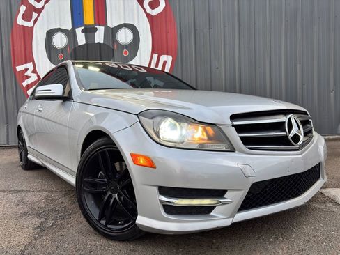 Used 2012 Mercedes-Benz C 300 4MATIC Sedan image 2