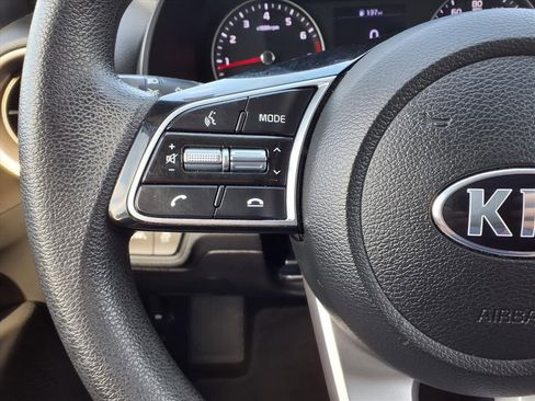 Used 2020 Kia Forte LXS image 18