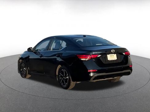 Used 2024 Nissan Sentra SV image 10