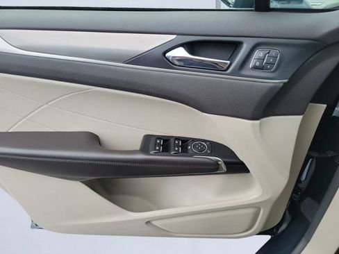 Used 2019 Lincoln MKC Premiere FWD image 26