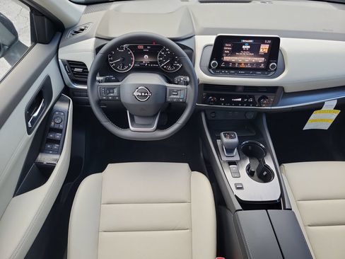 New 2026 Nissan Rogue Dark Armor FWD image 19