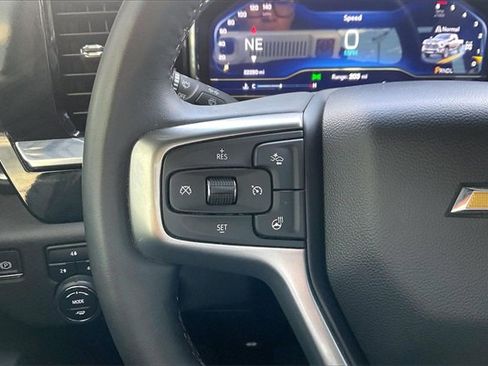 Used 2024 Chevrolet Silverado 2500 LT image 20