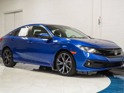 Used 2019 Honda Civic Sport image 5