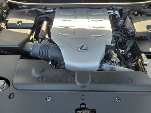 Used 2020 Lexus GX 460 Premium w/ Premium Package image 10