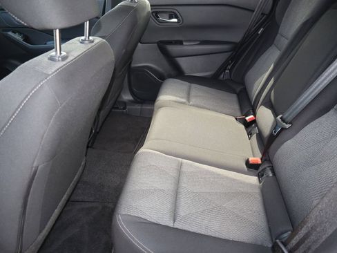 Certified 2025 Nissan Rogue SV AWD/4WD image 19