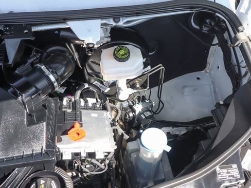 Used 2024 Mercedes-Benz Sprinter 2500 w/ Acoustic Package image 16