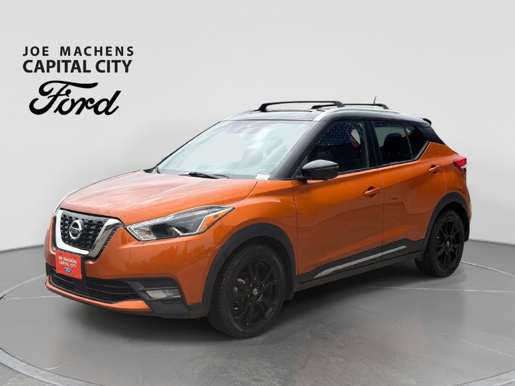Used 2020 Nissan Kicks SR FWD image 9