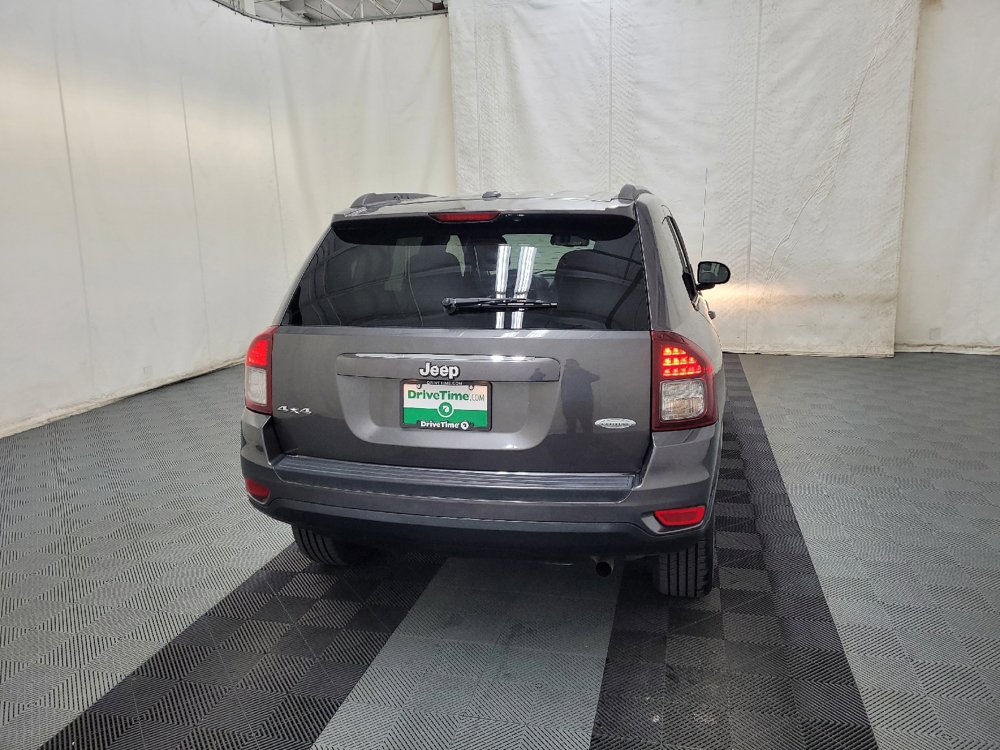 Used 2016 Jeep Compass Latitude AWD/4WD image 7
