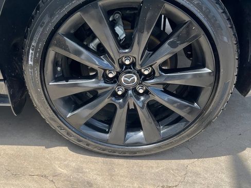 Certified 2025 MAZDA MAZDA3 s FWD image 27