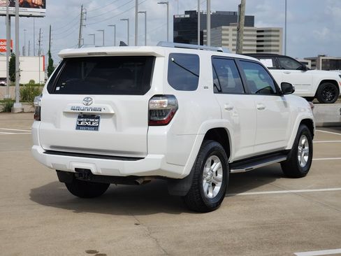 Used 2016 Toyota 4Runner SR5 Premium RWD image 7