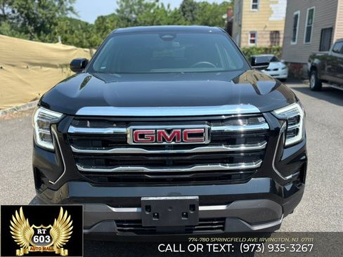 Used 2026 GMC Terrain Elevation AWD/4WD image 2