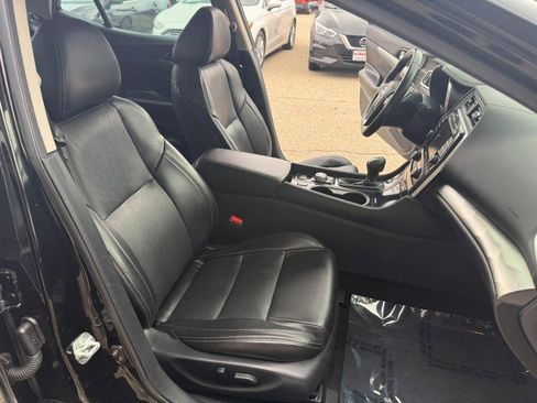 Used 2020 Nissan Maxima 3.5 SV w/ Floor Mat Group image 16