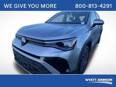 Used 2025 Volkswagen Taos SE