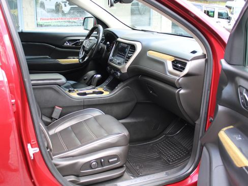 Used 2018 GMC Acadia Denali w/ LPO, Protection Package AWD/4WD image 8