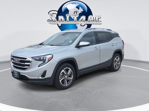 Certified 2021 GMC Terrain SLT w/ LPO, Floor Liner Package image 4