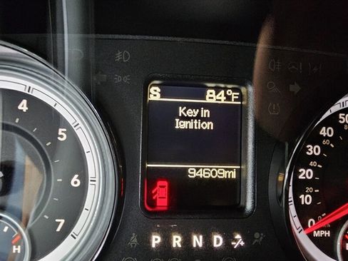 Used 2018 RAM 1500 ST w/ SXT Appearance Group image 14