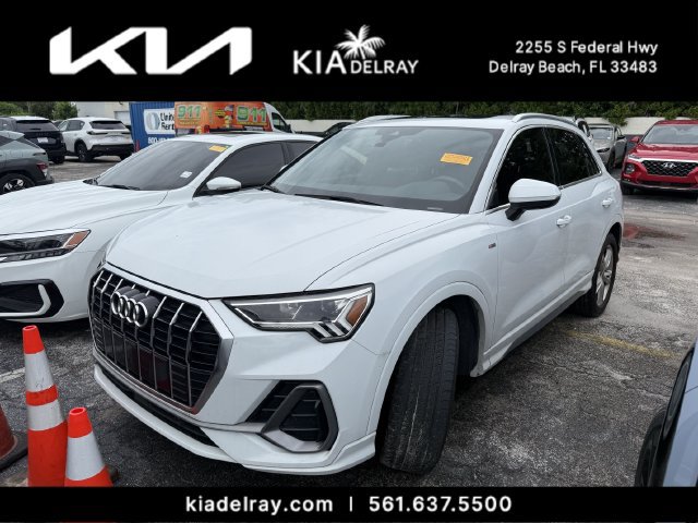 Used 2022 Audi Q3 2.0T Premium Plus w/ Premium Plus Package AWD/4WD image 9