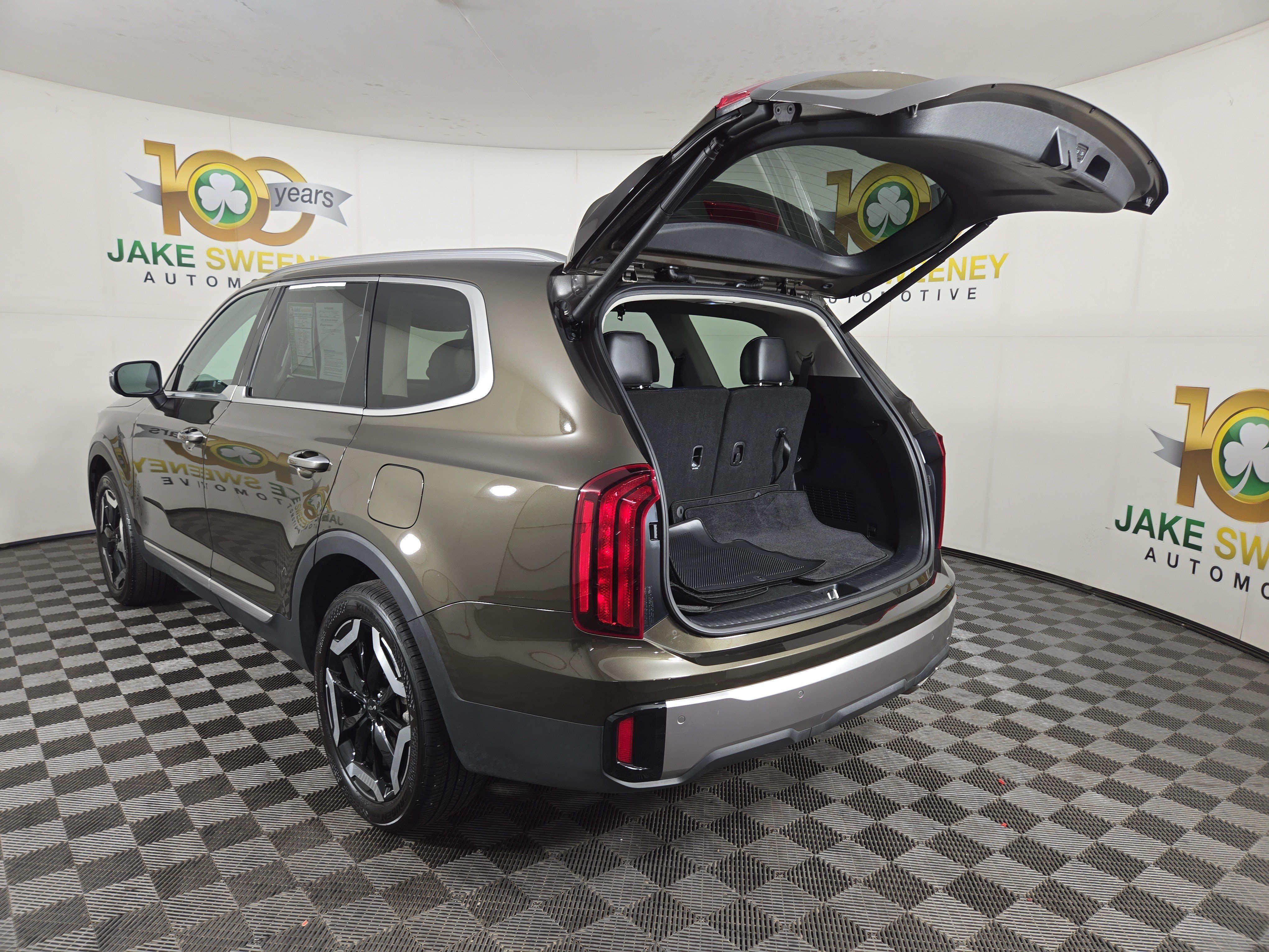 Used 2025 Kia Telluride S FWD image 34